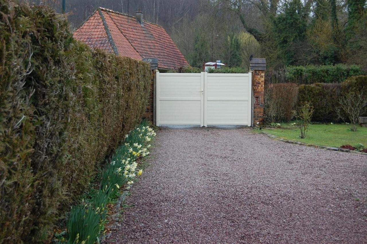 Le Petit Gite De La Varenne Saint-Hellier Kültér fotó